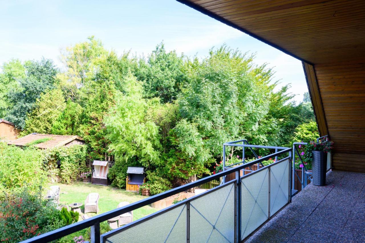 Landhaus Brückner Ostseebad Nienhagen Exterior foto